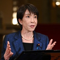 訪米を前に取材に応じる高市早苗首相＝首相公邸で2026年3月18日午後9時24分、新宮巳美撮影