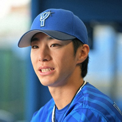 春の選抜出場 横浜高校セカンド帽子 春に駆ける'26センバツ横浜：OBに聞く／下 度会選手が母校にエール