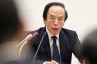 金融政策決定会合後に記者会見する日銀の植田和男総裁＝東京都中央区で2026年3月19日午後3時37分、後藤由耶撮影