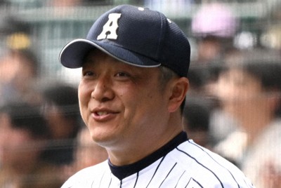 【中京大中京－阿南光】阿南光の高橋徳監督＝阪神甲子園球場で2026年3月19日、西夏生撮影
