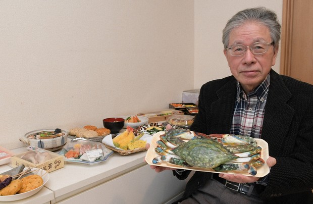 From paper to plate: 80-year-old Osaka man crafts stunning 'fake