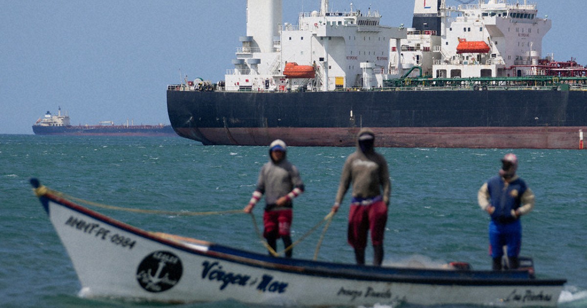 US eases Venezuela oil sanctions as Trump seeks to boost world oil supply during Iran war