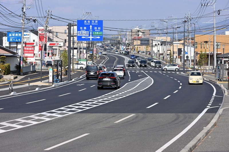 熊本地震で被害の県道熊本高森線、全線開通 復興の象徴事業完了 | 毎日新聞