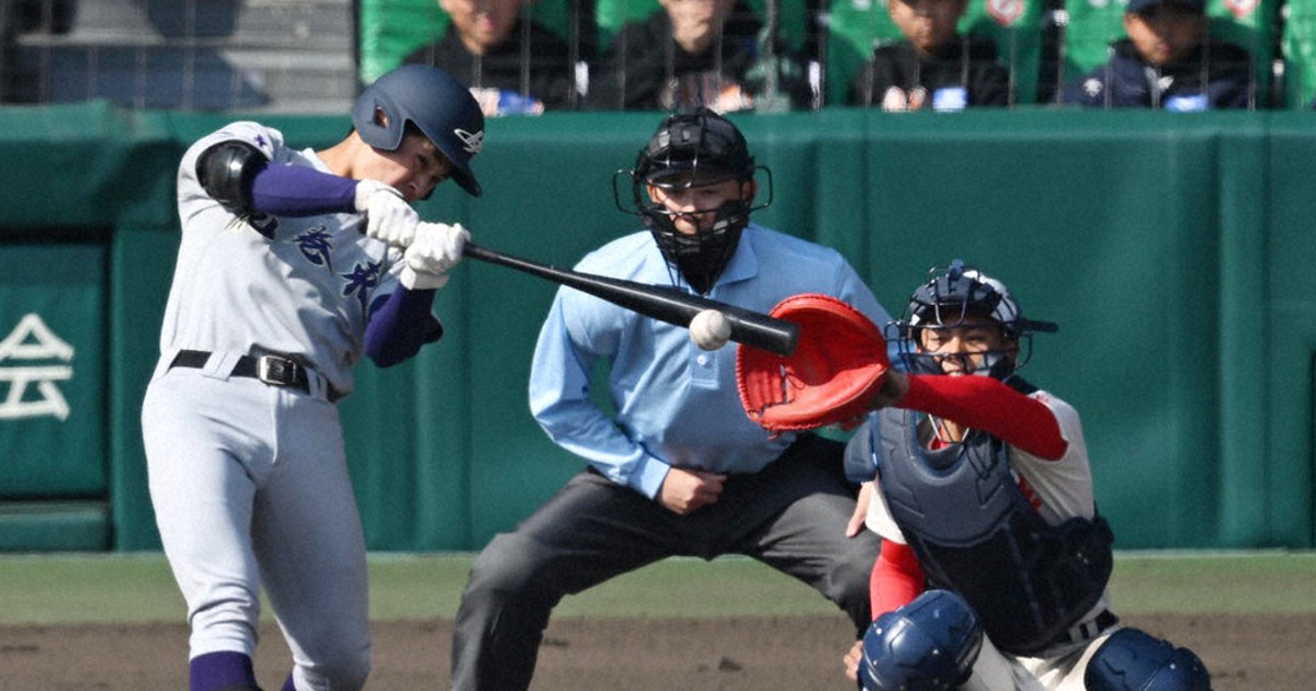 センバツ高校野球 花巻東粘り及ばず 再三の好守、スタンド沸く ／岩手