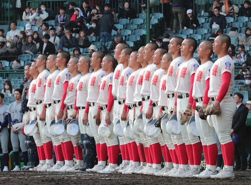 センバツ2026 1回戦 智弁学園、盤石の投・打 花巻東を完封で雪辱