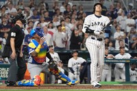 Japan's Shohei Ohtani reacts after fly out during the ninth inning of a World Baseball Classic quarterfinal game against Japan, Saturday, March 14, 2026, in Miami. (AP Photo/Lynne Sladky)