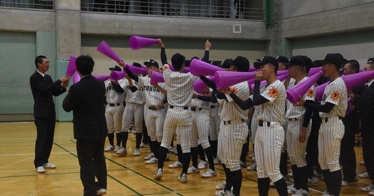 センバツ高校野球 東北 新応援歌披露へ 学校独自 OB歌手が作詞作曲
