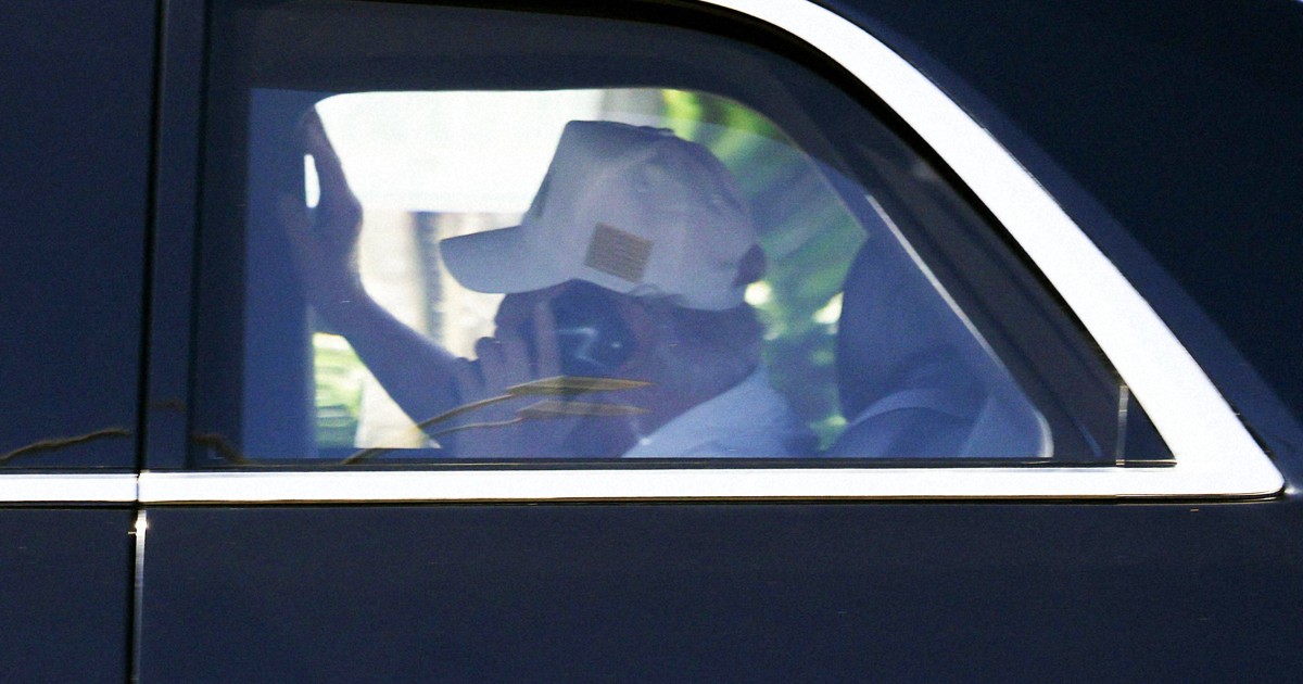 トランプ氏、事態打開へ「強硬措置」に言及　イランは報復予告も