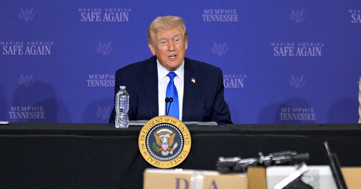 トランプ氏、「不正の温床」主張の郵便投票を利用か　州議会補選