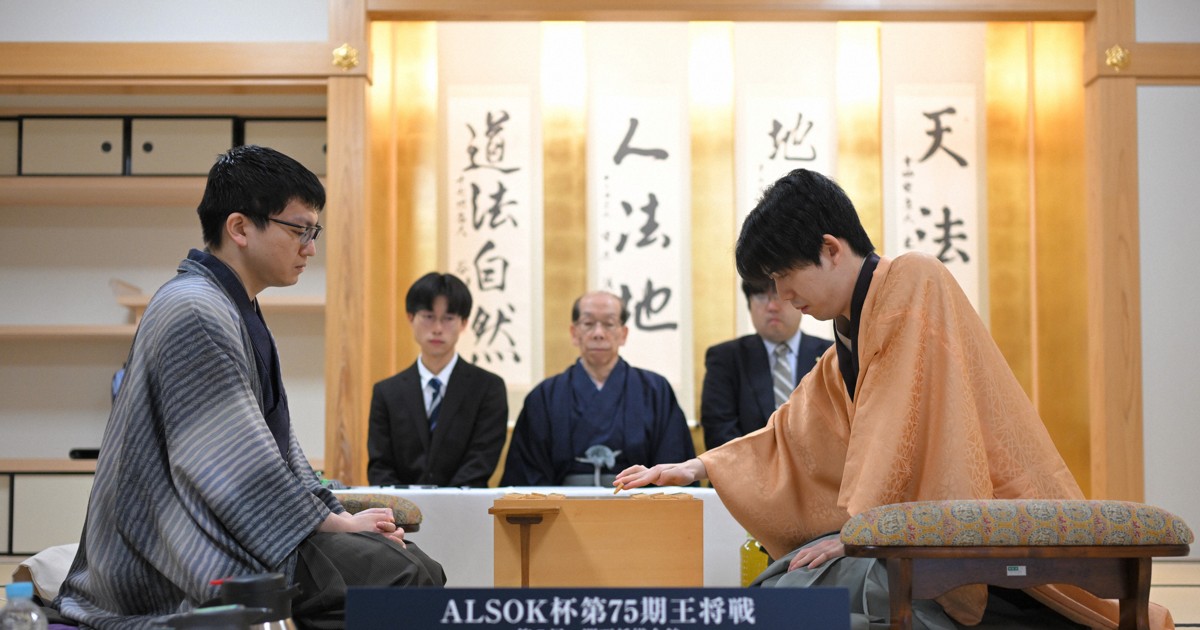 王将戦第7局　藤井聡太王将が先手番　永瀬拓矢九段が再び速攻