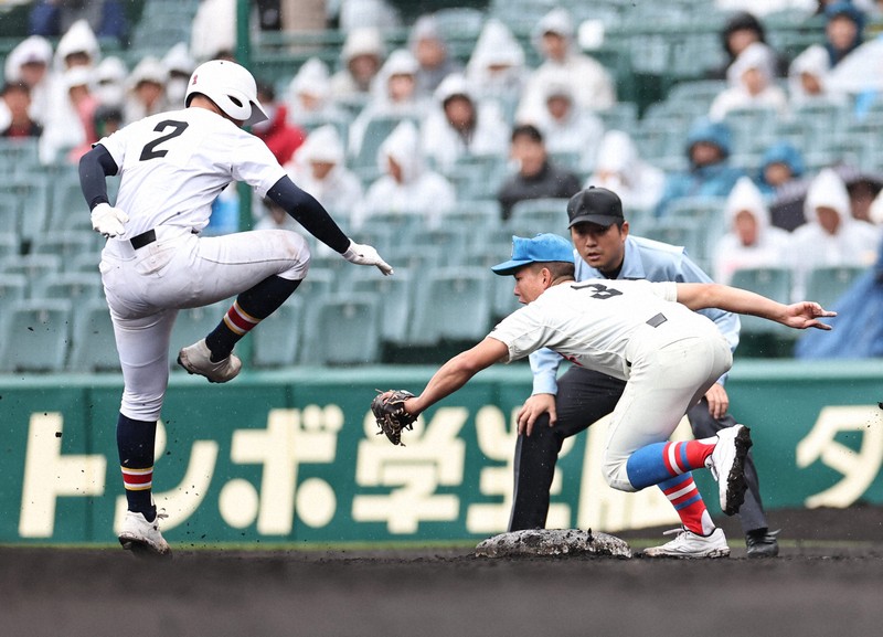 日本文理－花咲徳栄（2回戦）センバツ高校野球2026 [写真特集17/18