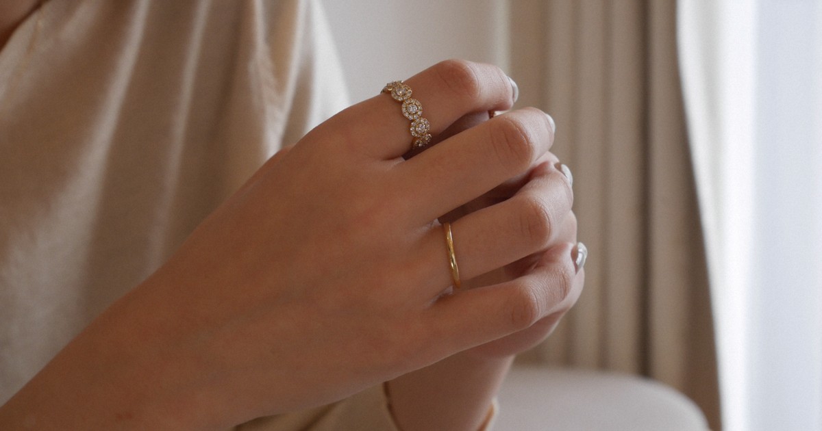 離婚指輪に離婚式…「人生の転機」前向きに捉えるサービスに注目