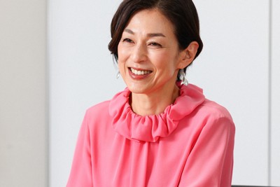 インタビューに答える俳優の鈴木保奈美さん＝大阪市北区で2026年1月29日、村田貴司撮影