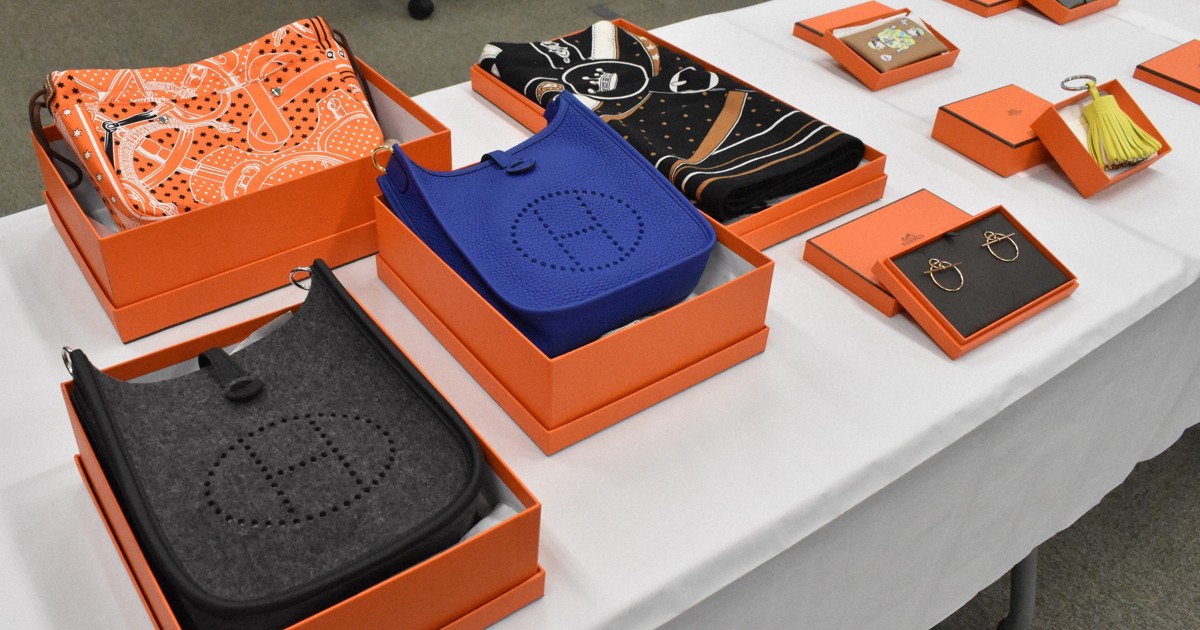 エルメス　フォトアルバム　未使用保管品 HERMES - 【新品未使用】HERMES フォトアルバム の通販 by OWL 2点以上