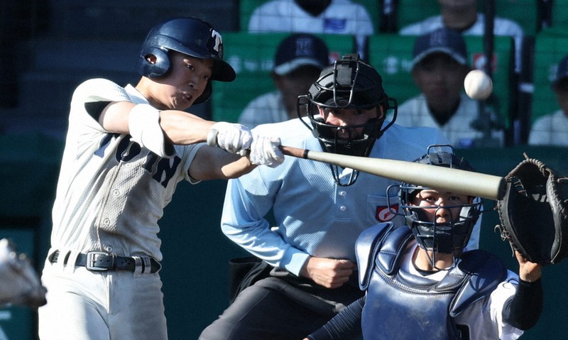 三重－大阪桐蔭（2回戦）センバツ高校野球2026 [写真特集1/28] | 毎日新聞