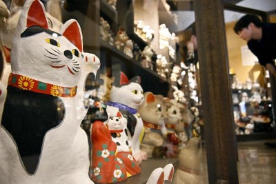 「招き猫ミュージアム」に展示されている作品