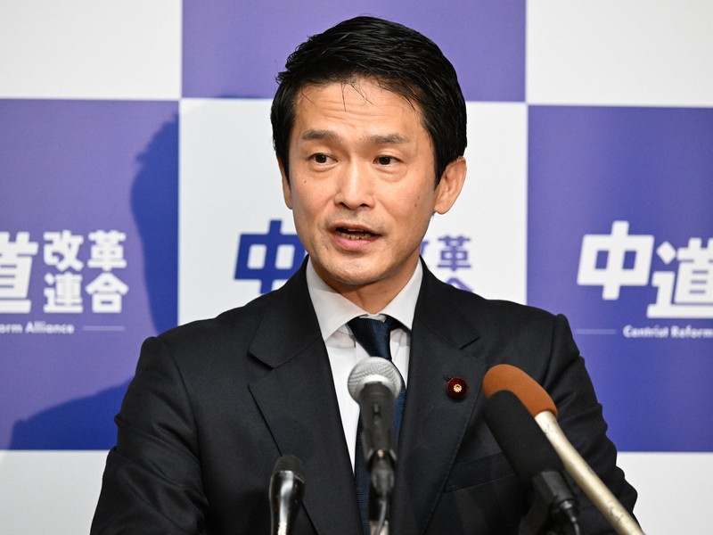 記者会見する中道改革連合の小川淳也代表＝国会内で2026年3月27日午前10時31分、平田明浩撮影