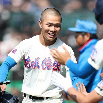 【超希少】第46回　1964年　全国選抜高校野球　甲子園　始球式　来賓章 みんなの高校野球：内野ゴロで2点？ 進む「投高打低」で新トレンド誕生