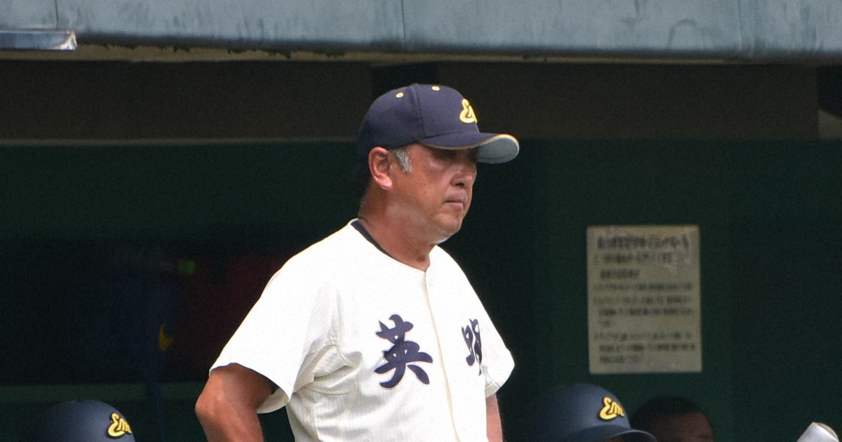 センバツで初8強の英明　香川監督の父・初代監督が語る変化
