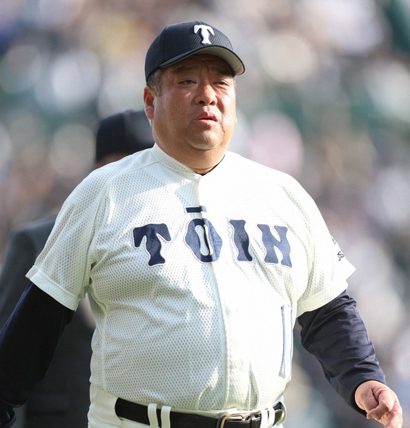 大阪桐蔭監督「ガッツポーズするところじゃない」 センバツ | 毎日新聞
