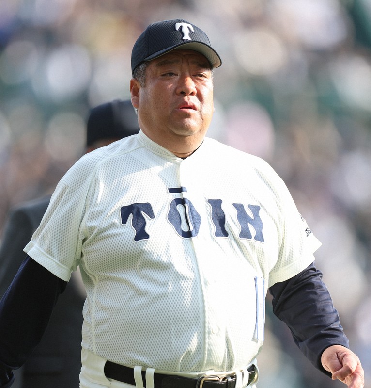 大阪桐蔭監督「ガッツポーズするところじゃない」 センバツ | 毎日新聞