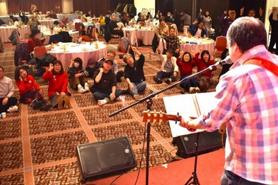 “伝説”から半世紀、拓郎ソング歌い継ぐ　フォーク聖地「つま恋」