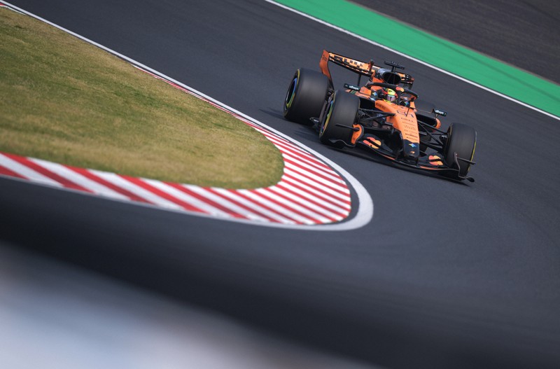 F1日本GP メルセデスのキミ・アントネッリが制す [写真特集1/22