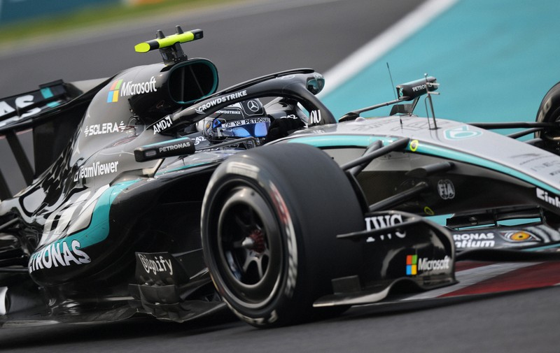 F1日本GP メルセデスのキミ・アントネッリが制す [写真特集1/22