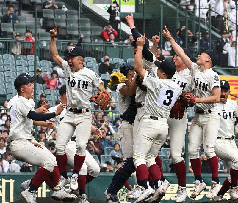 大阪桐蔭・川本、先輩の「冗談」吹き飛ばす圧巻15K センバツ | 毎日新聞