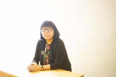デビュー40年の節目に「女流」をテーマにした小説を発表した作家の山田詠美さん＝干川修さん撮影