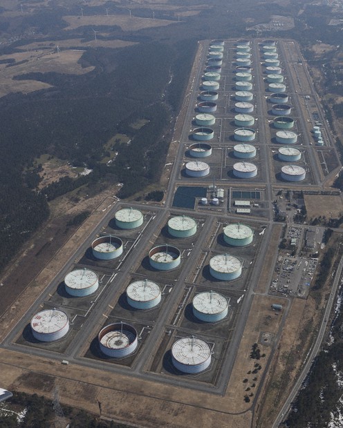 15歳のニュース 石油の国家備蓄放出開始 ホルムズ海峡の封鎖受け 国内