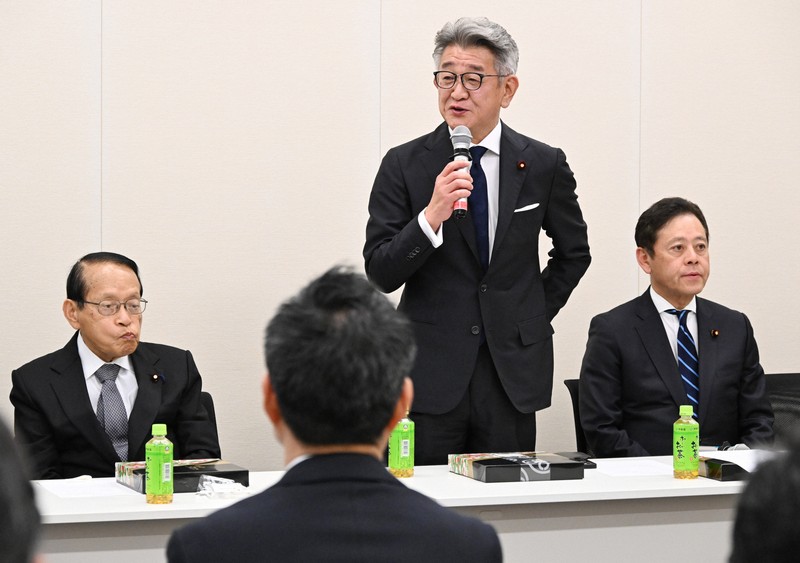 自民・武田元総務相、政策集団の初会合　旧派閥に結集の動き
