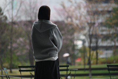 「あなたは悪くない」。その一言に救われたというゆずさんは自らの過去を語っている＝大阪市北区で2026年3月25日午後4時22分、土田暁彦撮影