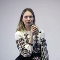ウクライナの現状について話すマリヤ・ボンダレンコさん＝広島市中区で、井村陸撮影