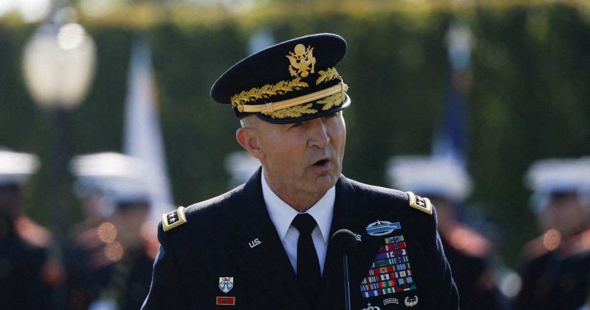 米国防総省、陸軍制服組トップを「解任」　理由は説明せず