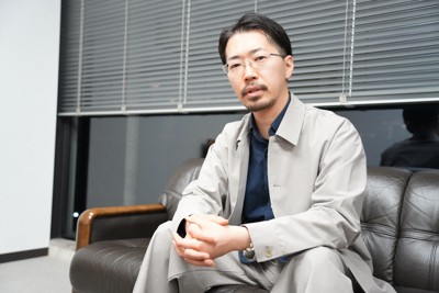 不登校経験がある文部科学省の現役官僚、藤井健人さん＝東京都千代田区で2026年3月15日午後8時55分、斎藤文太郎撮影