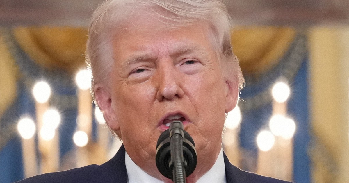 「壊滅」誇ったトランプ氏に疑義　戦闘機撃墜、米国内で反発も