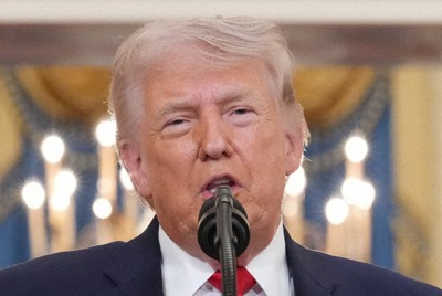 イラン情勢について国民向けに演説するトランプ米大統領＝米ワシントンのホワイトハウスで2026年4月1日、ロイター