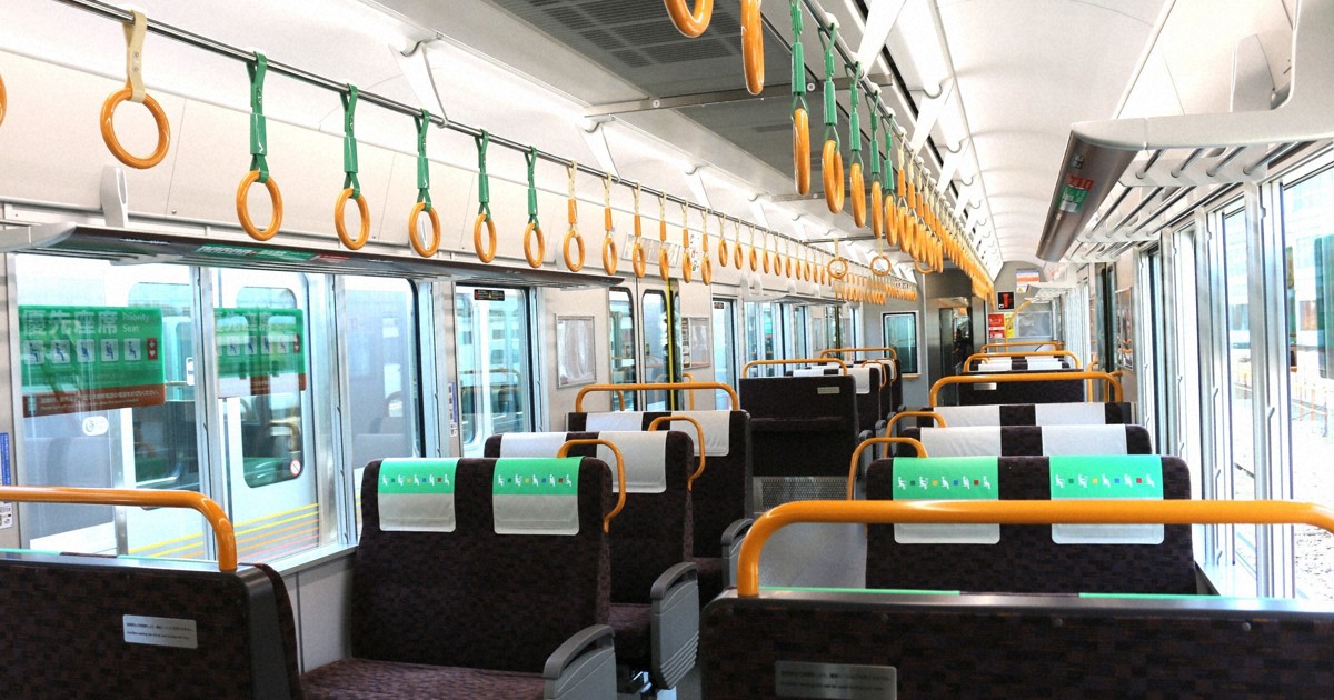 【JR】【レア】門司乗車券管理センターBOX（A75）レトロ 金属製 令和の貫通型車両：JR西日本227系0番台・500番台 | YCS-info