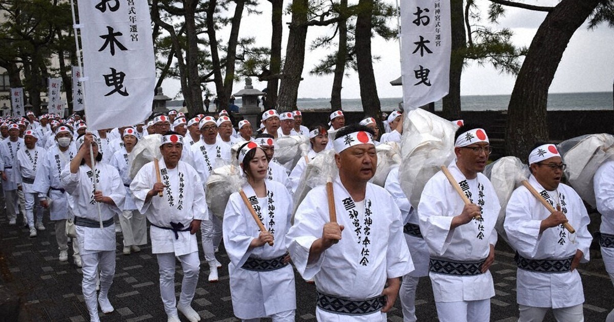 伊勢神宮 2033年式年遷宮 「お木曳」前に200人、出初式 ／三重 | 毎日新聞