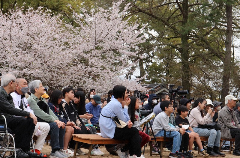 「大津が本当にお笑いの町に…」18歳以下のZEZE－1初開催