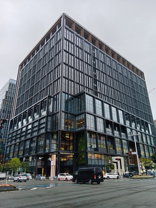 ソフトバンク、天神のワンビルに新オフィス　最大の地域事業所に