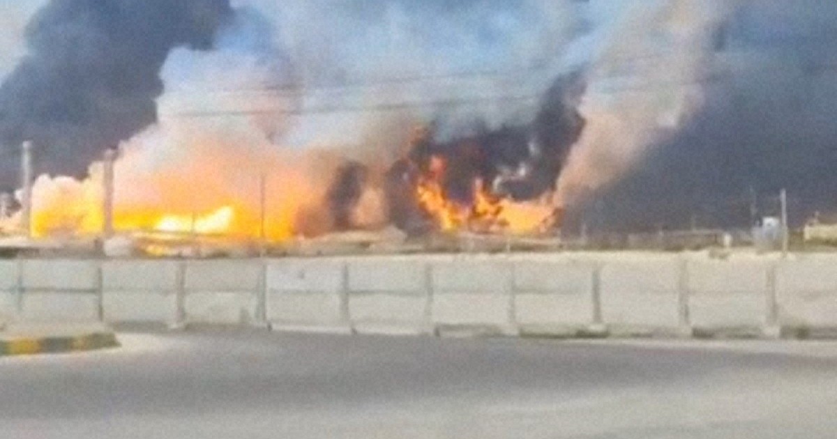 イスラエルもイランに圧力　「石油化学関連施設を攻撃」と主張