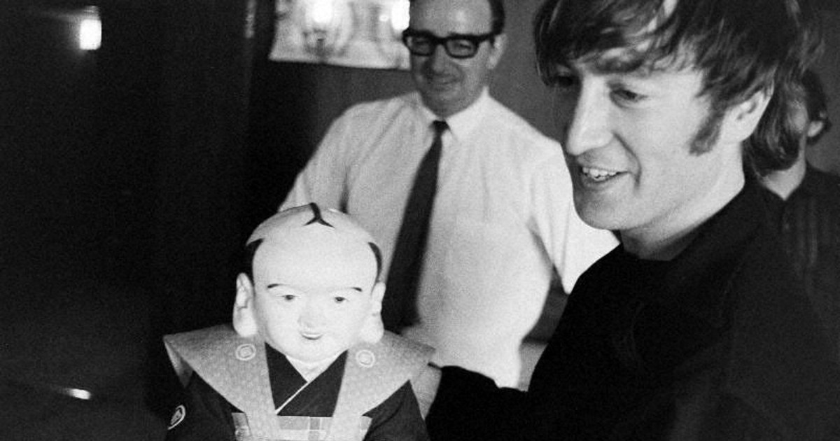 Unreleased photos from Beatles' 1966 Japan concerts verified