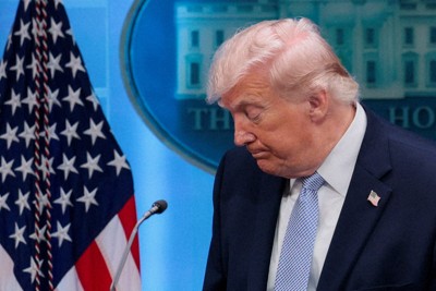 トランプ米大統領＝ワシントンのホワイトハウスで2026年4月6日、ロイター