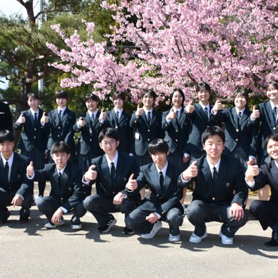 15人だけの高校1年生「あきらめない」　被災地の入学式で誓い