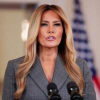 米富豪エプスタイン氏の事件に関して声明を発表するメラニア・トランプ米大統領夫人＝ホワイトハウスで2026年4月9日、ロイター