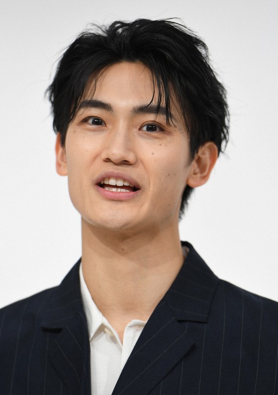 インタビューに答える髙橋颯さん＝東京都目黒区で2026年3月10日、宮本明登撮影