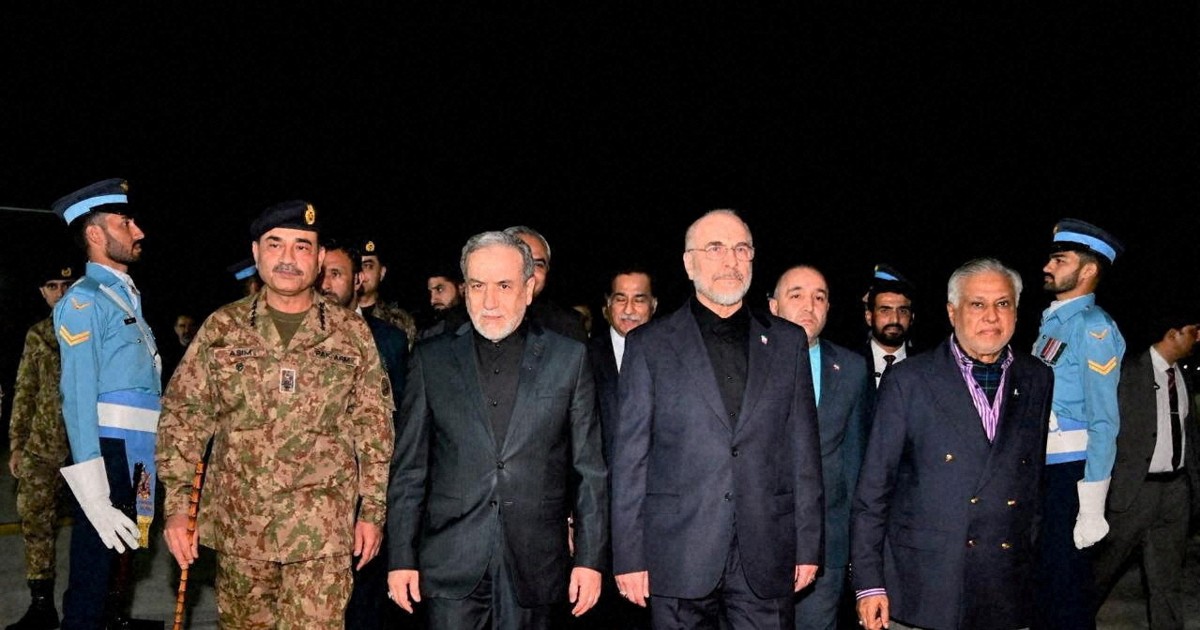 イラン代表団は強硬派含む70人超　米国と交渉へ　現地報道