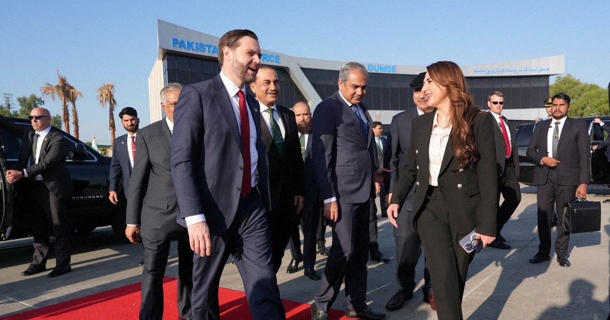 トランプ氏、イランは「核兵器持てない」強調　交渉進展に期待も